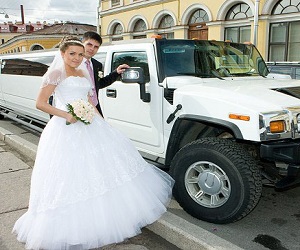 Как быстро заказать лимузин на свадьбу в Москве?